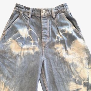 Urban Outfitters BDG Women's Tie Dye Barrel Jean Flower Button Fly Light Wash 25